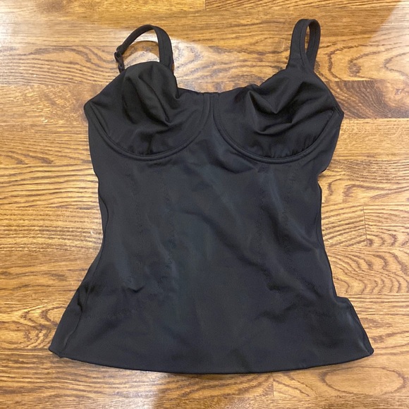 Nancy Ganz Other - Body Nancy Ganz black 36c shape wear cami built in bra